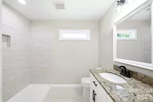 322 Jody St, East Flat Rock, NC 28726 - Photo 16