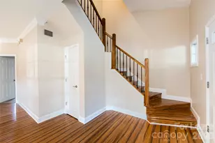 1124 W 1st St, Charlotte, NC 28202 - Photo 8