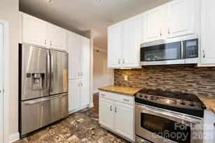 1124 W 1st St, Charlotte, NC 28202 - Photo 20