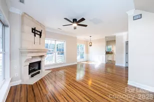 1124 W 1st St, Charlotte, NC 28202 - Photo 12