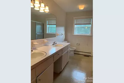 6285 Nc 16 Highway N, Taylorsville, NC 28681 - Photo 20