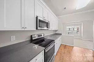1526 Royal Auburn Ave, Fort Mill, SC 29708 - Photo 10