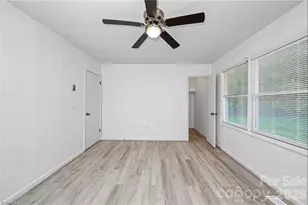 11526 US Hwy 421 None, Purlear, NC 28665 - Photo 10
