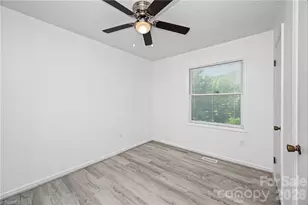 11526 US Hwy 421 None, Purlear, NC 28665 - Photo 20