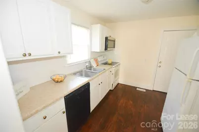 1424 Kennon Street, Charlotte, NC 28205 - Photo 6