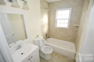 1424 Kennon St, Charlotte, NC 28205 - Photo 10
