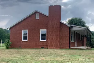 6231 Nc 16 Hwy N, Taylorsville, NC 28681 - Photo 4