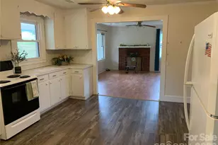 6231 Nc 16 Hwy N, Taylorsville, NC 28681 - Photo 6