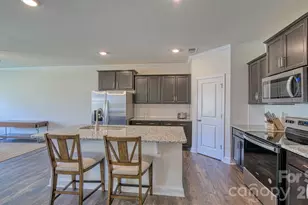 50 Creekview Rd, Hendersonville, NC 28792 - Photo 10