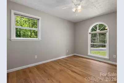 19 Loggers Run, Hendersonville, NC 28739 - Photo 10