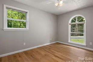 19 Loggers Run, Hendersonville, NC 28739 - Photo 10