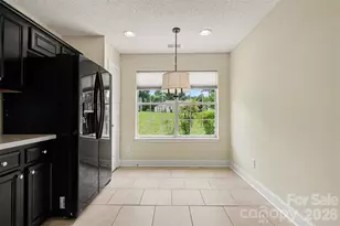 8316 Rhian Brook Ln, Charlotte, NC 28216 - Photo 12