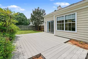 8316 Rhian Brook Ln, Charlotte, NC 28216 - Photo 26