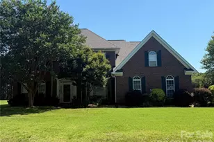 1111 Applegate Pkwy, Waxhaw, NC 28173 - Photo 2