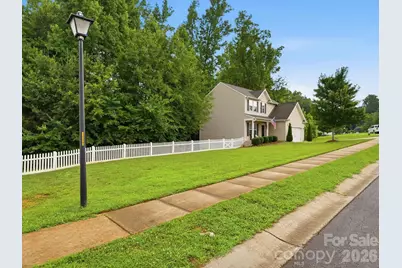 1566 Glenbar Court, Clover, SC 29710 - Photo 4