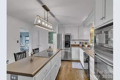 1231 Grandeur Heights, Clyde, NC 28721 - Photo 10