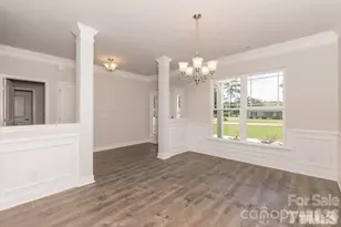 5102 Colchester Ct, Catawba, NC 28609 - Photo 4