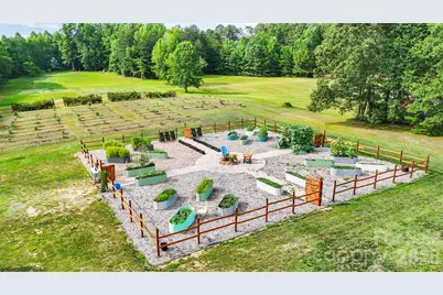 1483 Hopewell Church Road, Catawba, NC 28609 - Photo 2