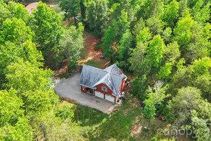 1483 Hopewell Church Rd, Catawba, NC 28609 - Photo 6