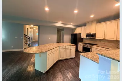 5816 Selkirkshire Road, Charlotte, NC 28278 - Photo 12