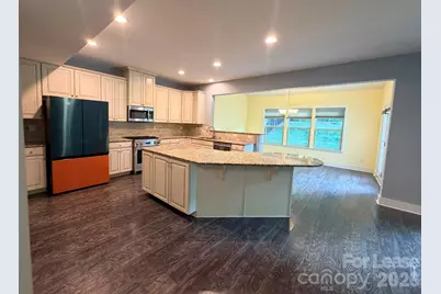 5816 Selkirkshire Road, Charlotte, NC 28278 - Photo 6