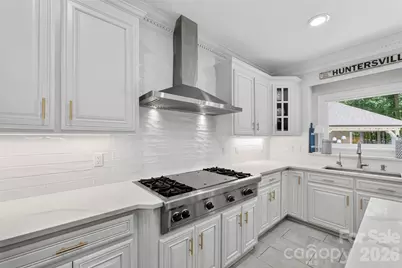 10107 Annie Oakley Trail, Charlotte, NC 28227 - Photo 14