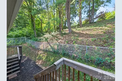 26 Cedar Street, Canton, NC 28716 - Photo 10