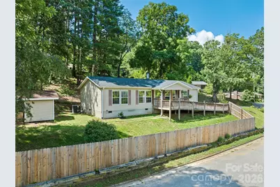 26 Cedar Street, Canton, NC 28716 - Photo 2