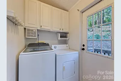 26 Cedar Street, Canton, NC 28716 - Photo 22