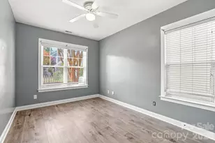 11209 Blue Cedar Ln, Charlotte, NC 28277 - Photo 16