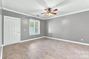 11209 Blue Cedar Ln, Charlotte, NC 28277 - Photo 6