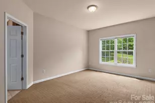 509 Shamrock Dr, Asheville, NC 28803 - Photo 10
