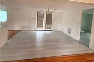 103 Locust St, Connelly Springs, NC 28612 - Photo 6