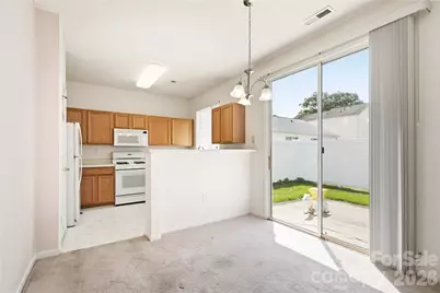 9035 Meadowmont View Drive, Charlotte, NC 28269 - Photo 10