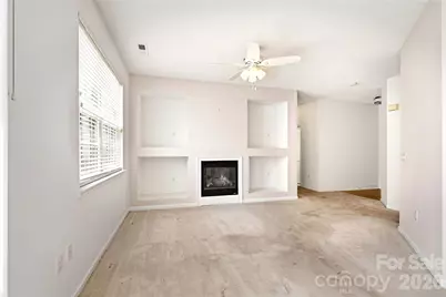 9035 Meadowmont View Drive, Charlotte, NC 28269 - Photo 8
