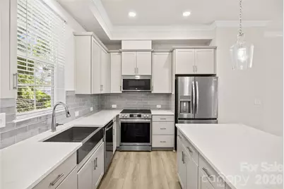 3213 Zenith Lane, Charlotte, NC 28205 - Photo 6