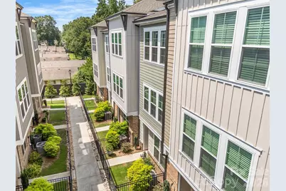 3213 Zenith Lane, Charlotte, NC 28205 - Photo 2