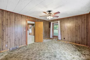 209 Virginia Ave, Marion, NC 28752 - Photo 18