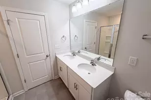 2014 Tarzi Ln, Charlotte, NC 28215 - Photo 20