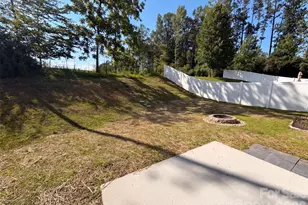 2014 Tarzi Ln, Charlotte, NC 28215 - Photo 24
