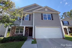 2014 Tarzi Ln, Charlotte, NC 28215 - Photo 1