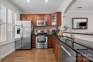 807 Clarkson Mill Ct, Charlotte, NC 28202 - Photo 4
