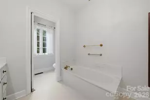 2373 Wilkesboro Blvd, Lenoir, NC 28645 - Photo 24