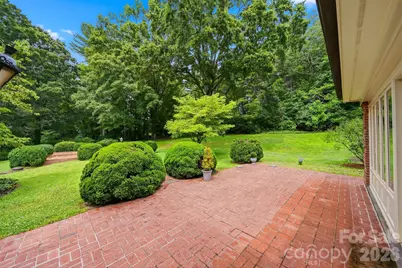 2373 Wilkesboro Boulevard, Lenoir, NC 28645 - Photo 14