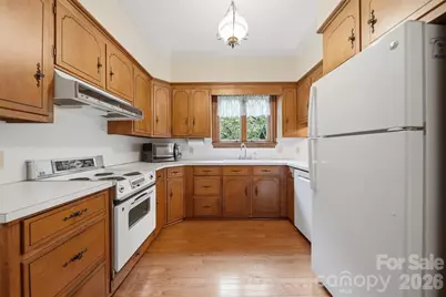 2373 Wilkesboro Boulevard, Lenoir, NC 28645 - Photo 18