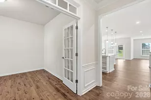 1620 Red Leaf Dr, Fort Mill, SC 29715 - Photo 6