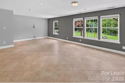 10745 Glenluce Avenue, Charlotte, NC 28213 - Photo 6