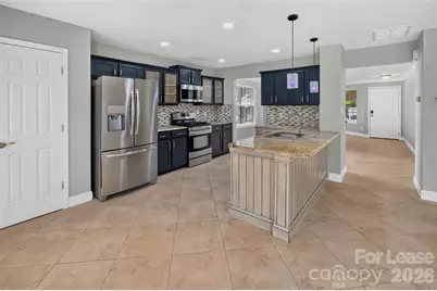 10745 Glenluce Avenue, Charlotte, NC 28213 - Photo 10
