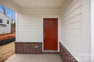 123 Plover Ln, Mooresville, NC 28115 - Photo 2