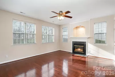 17304 Commons Crossing Drive, Charlotte, NC 28277 - Photo 4